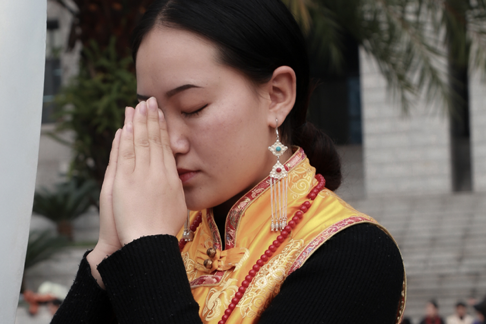 思念家乡的阿爸啦阿妈啦